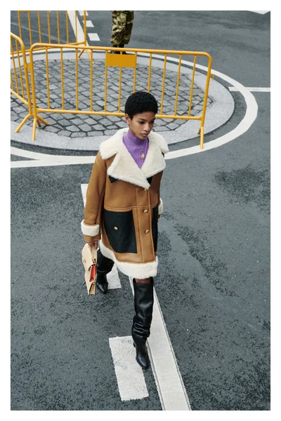 Look 13